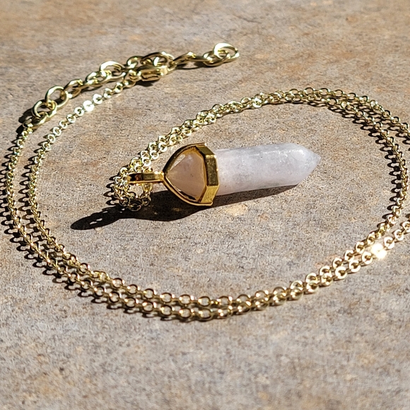 Quartz Pendant Gold Plated Necklace - Picture 3 of 6